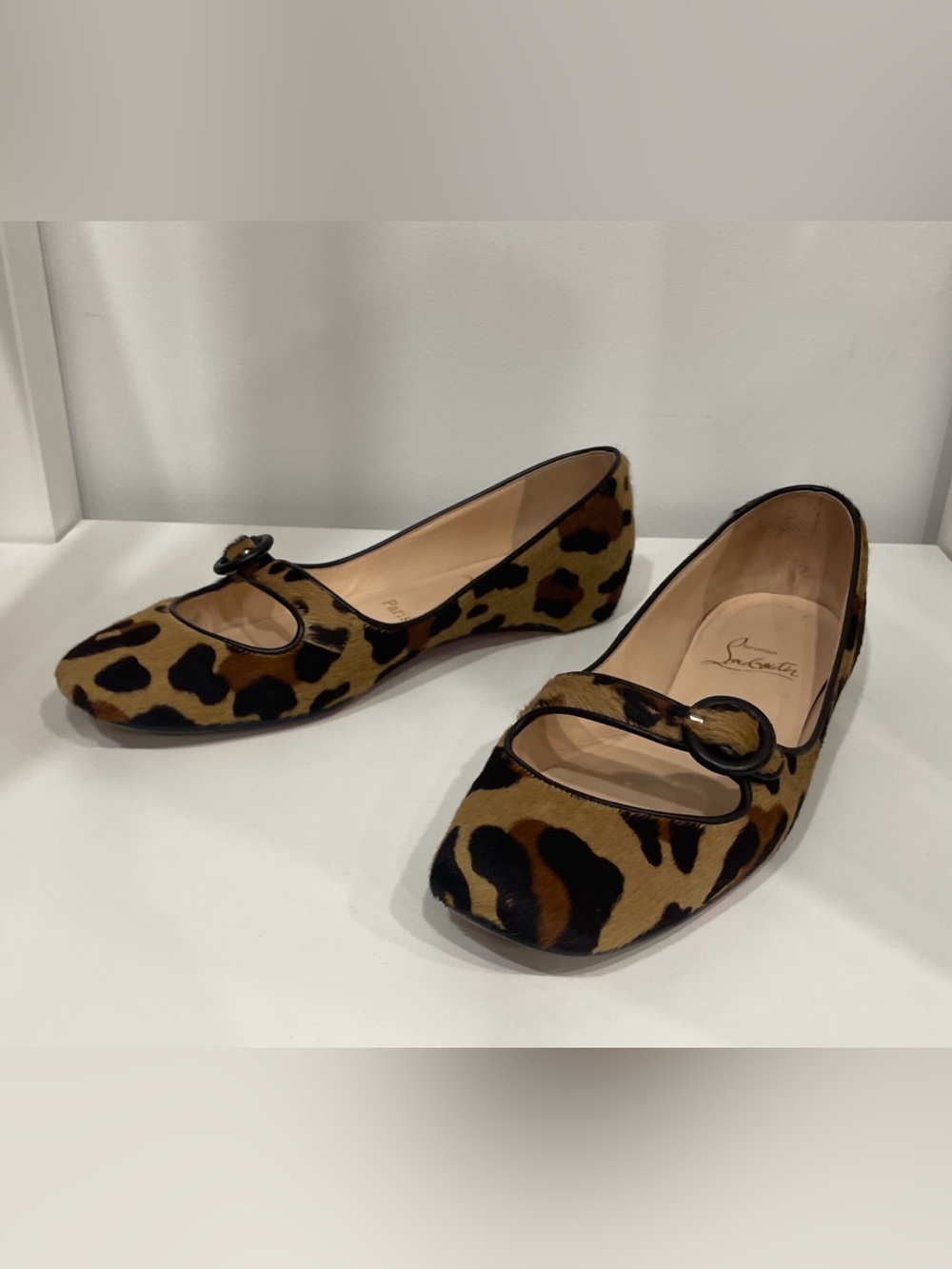 Louboutin Sweetie Janes, 38.5
